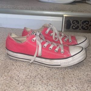 Hot pink Converse